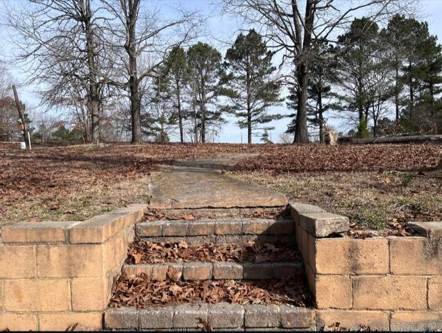 6824 Myrtle Drive, Mabelvale, AR 72103