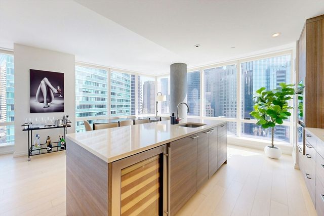 1 Franklin St 2308, Boston, MA 02110