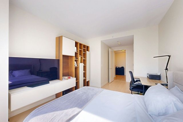 1 Franklin St 2308, Boston, MA 02110