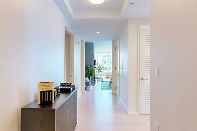 1 Franklin St 2308, Boston, MA 02110