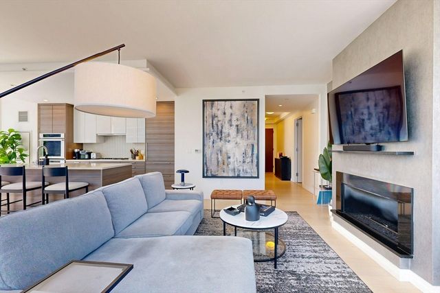 1 Franklin St 2308, Boston, MA 02110