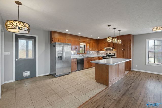 9245 Holt Springer Road, Athens, AL 35611