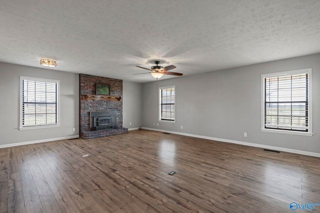 9245 Holt Springer Road, Athens, AL 35611