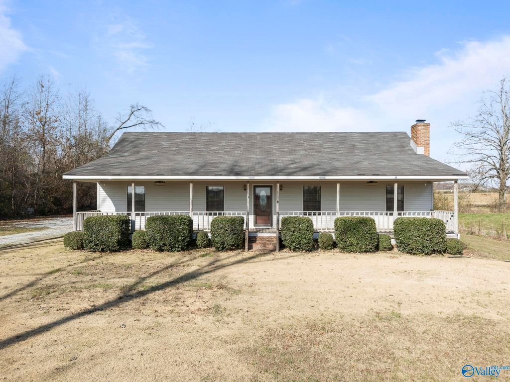 9245 Holt Springer Road, Athens, AL 35611