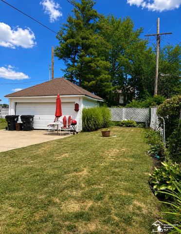 5992 Lakewood Street, Detroit, MI 48213