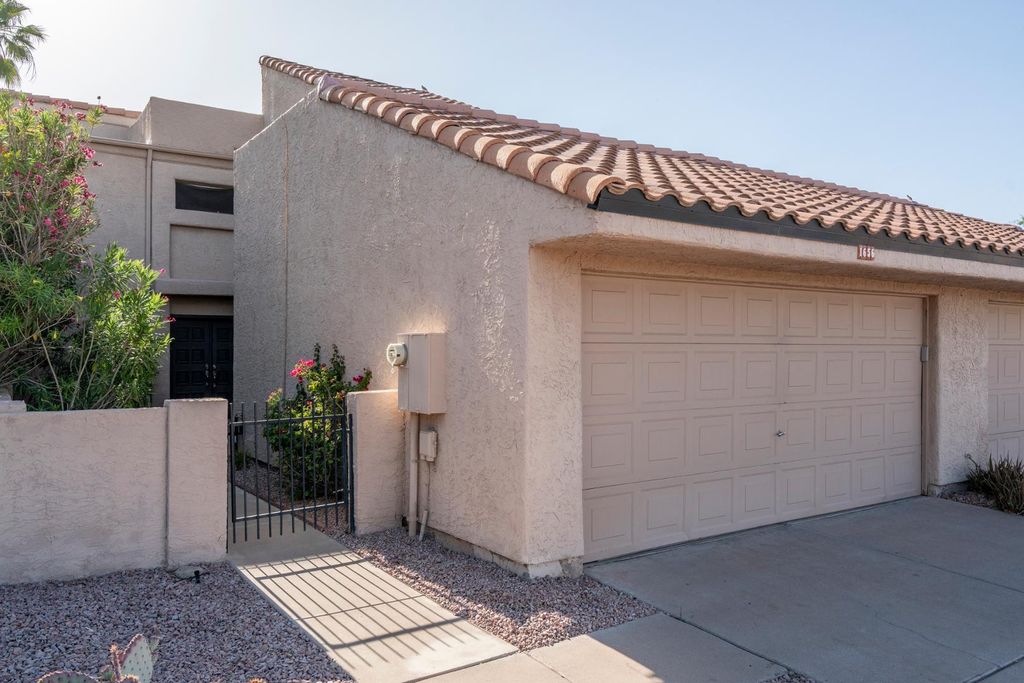 1656 N Sierra Vista Drive, Tempe, AZ 85288
