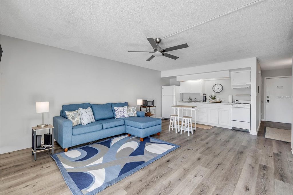 Image 5 of property listing at 3700 S ATLANTIC AVENUE 101, New Smyrna Beach, FL 32169
