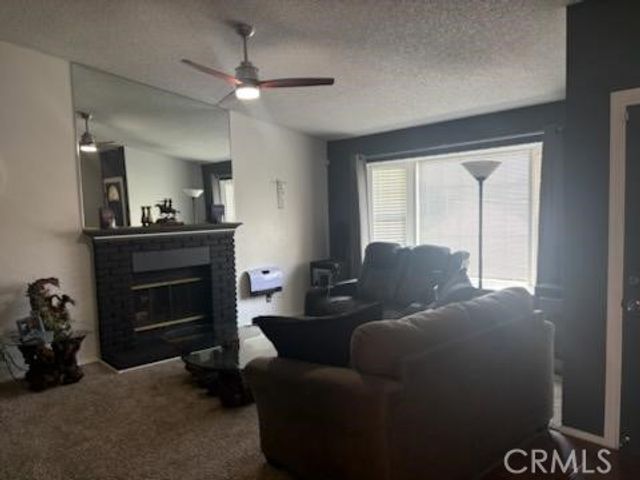 1017 E Avenue K6, Lancaster, CA 93535