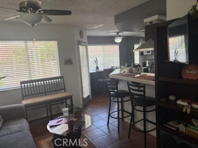 1017 E Avenue K6, Lancaster, CA 93535