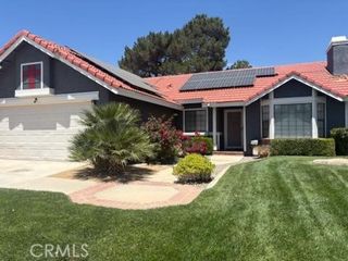 1017 E Avenue K6, Lancaster, CA 93535
