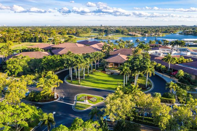 523 BRACKENWOOD Place, Palm Beach Gardens, FL 33418