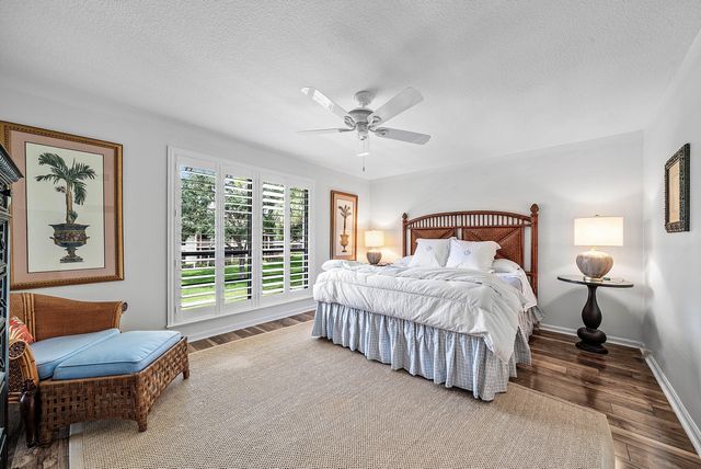 523 BRACKENWOOD Place, Palm Beach Gardens, FL 33418