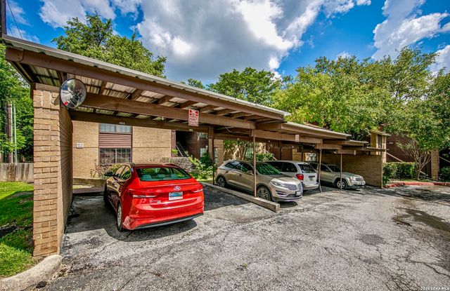 8611 Datapoint Dr Apt 46, San Antonio, TX 78229