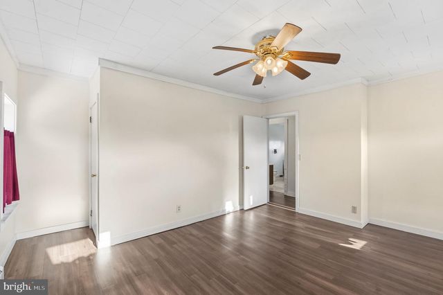 1373 MAIN ST, Port Trevorton, PA 17864