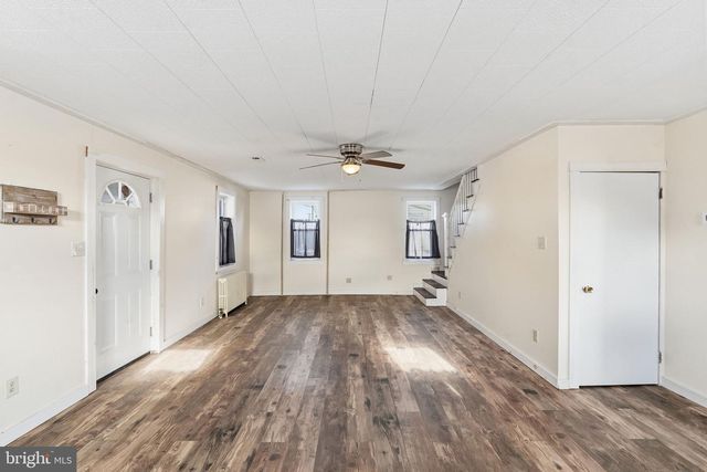 1373 MAIN ST, Port Trevorton, PA 17864