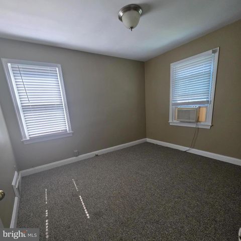5305 CENTRAL AVE SE, Washington, DC 20019