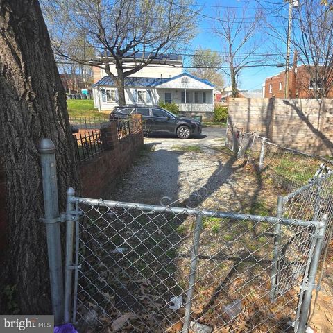 5305 CENTRAL AVE SE, Washington, DC 20019