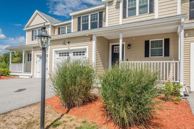 1204 Hazelwood Way 1204, Clinton, MA 01510