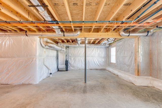 1204 Hazelwood Way 1204, Clinton, MA 01510