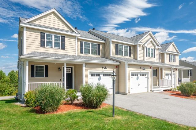 1204 Hazelwood Way 1204, Clinton, MA 01510