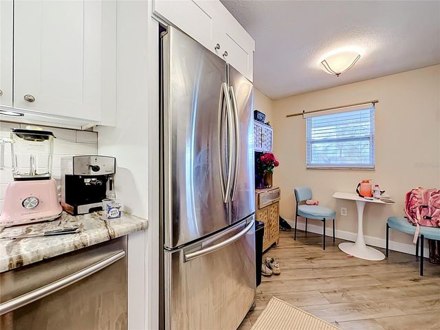 4050 4TH STREET N 304, St Petersburg, FL 33703