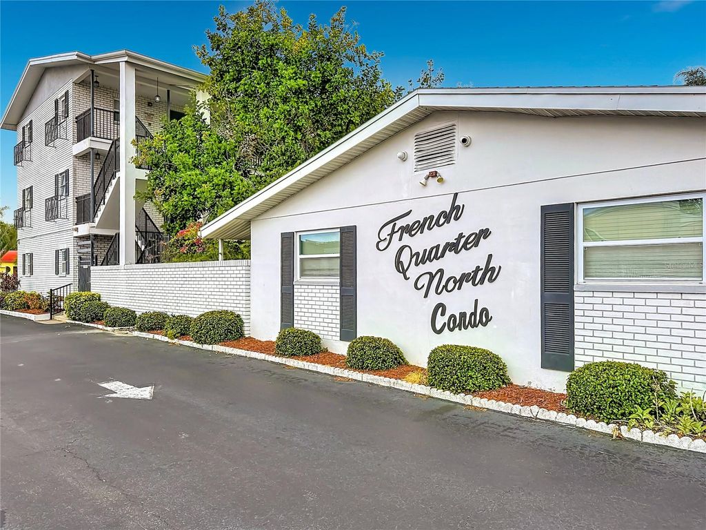 4050 4TH STREET N 304, St Petersburg, FL 33703