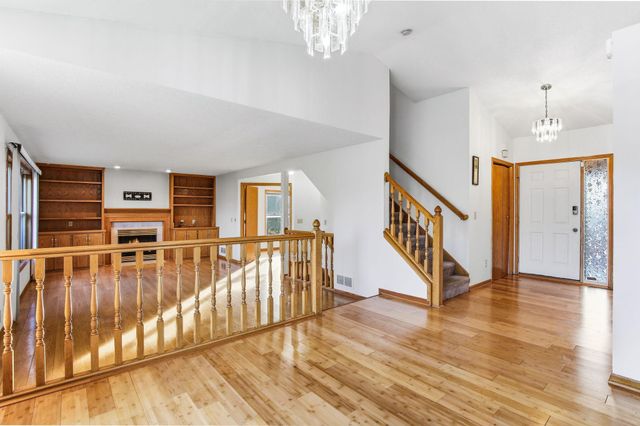 8932 Prestwick Circle N, Brooklyn Park, MN 55443