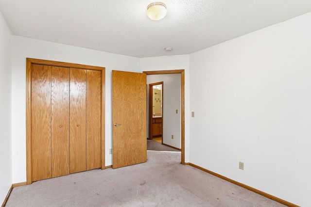 8932 Prestwick Circle N, Brooklyn Park, MN 55443