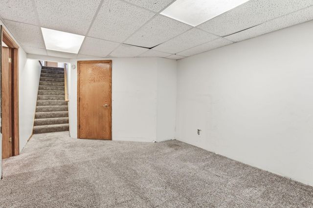 8932 Prestwick Circle N, Brooklyn Park, MN 55443