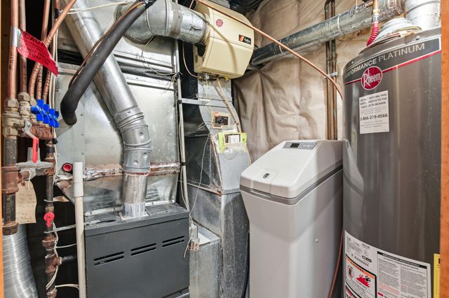 8932 Prestwick Circle N, Brooklyn Park, MN 55443