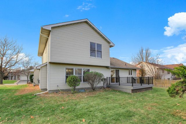 8932 Prestwick Circle N, Brooklyn Park, MN 55443