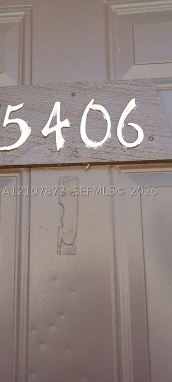 5406 NW 24th St 136, Lauderhill, FL 33313