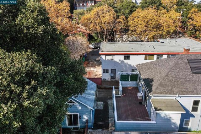 610 Quinan St, Pinole, CA 94564