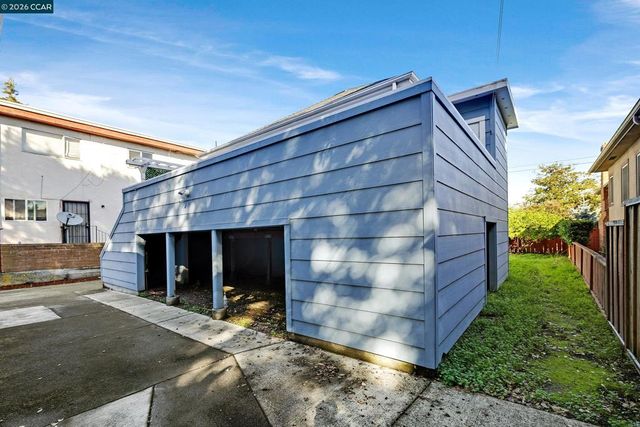 610 Quinan St, Pinole, CA 94564