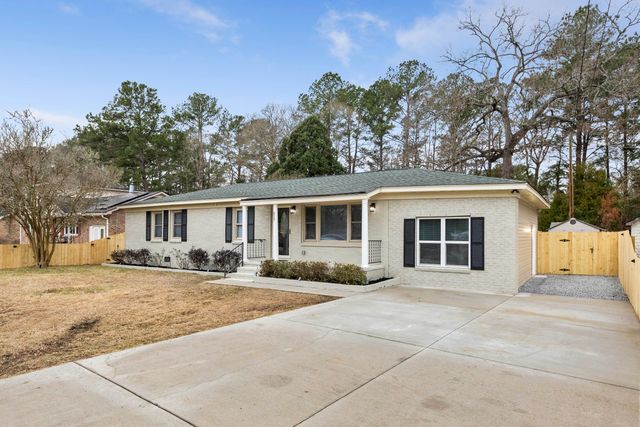 217 Blossom Street, Goose Creek, SC 29445