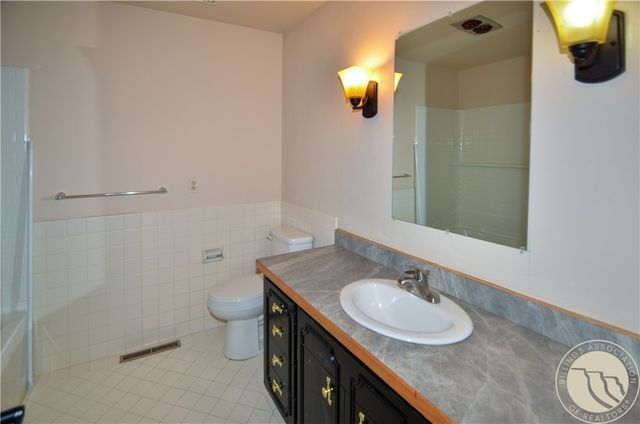 2730 Gregory S, Billings, MT 59102