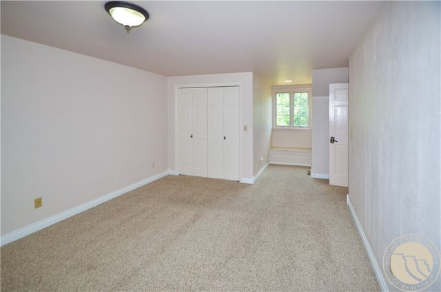 2730 Gregory S, Billings, MT 59102