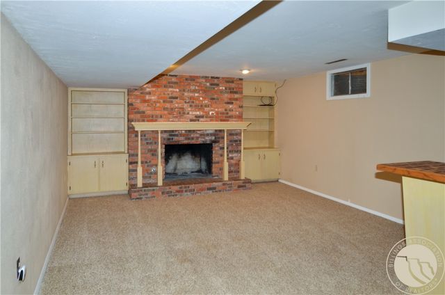 2730 Gregory S, Billings, MT 59102
