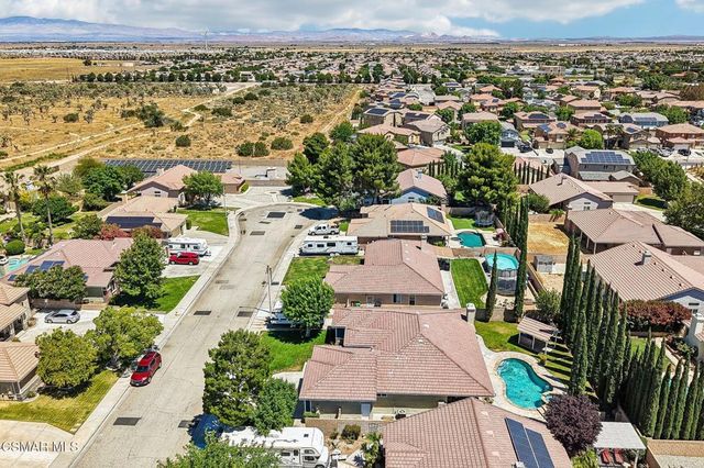 43342 Windrose Lane, Lancaster, CA 93536