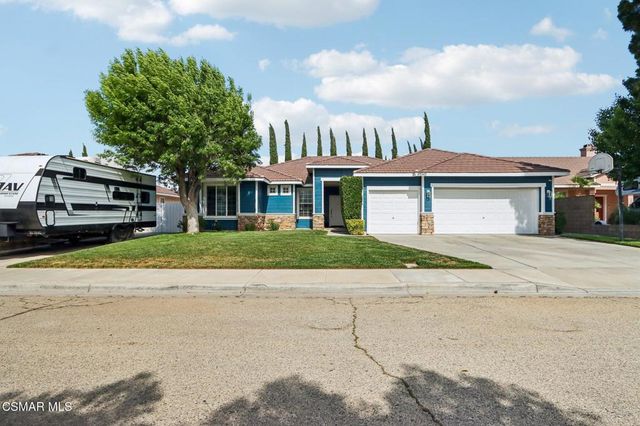 43342 Windrose Lane, Lancaster, CA 93536