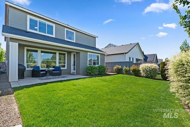 10128 Irongate Dr, Nampa, ID 83687