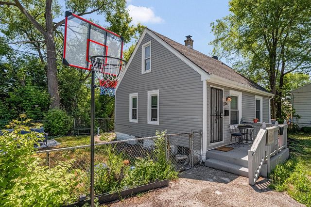 5304 N 64th STREET, Milwaukee, WI 53218
