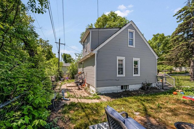 5304 N 64th STREET, Milwaukee, WI 53218