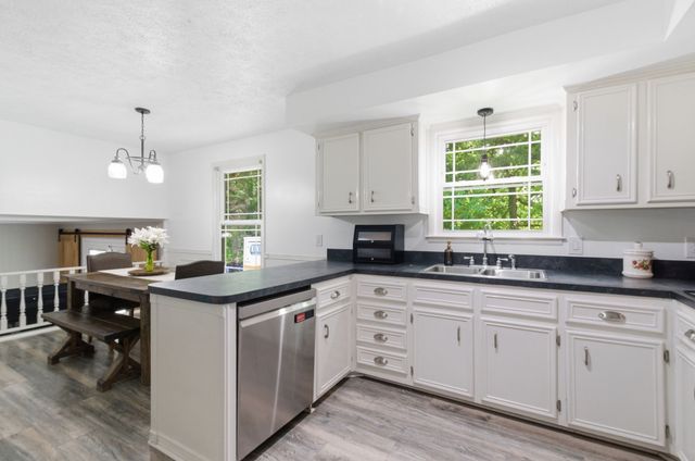 7310 Cumberland Dr, Fairview, TN 37062