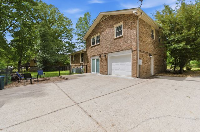 7310 Cumberland Dr, Fairview, TN 37062