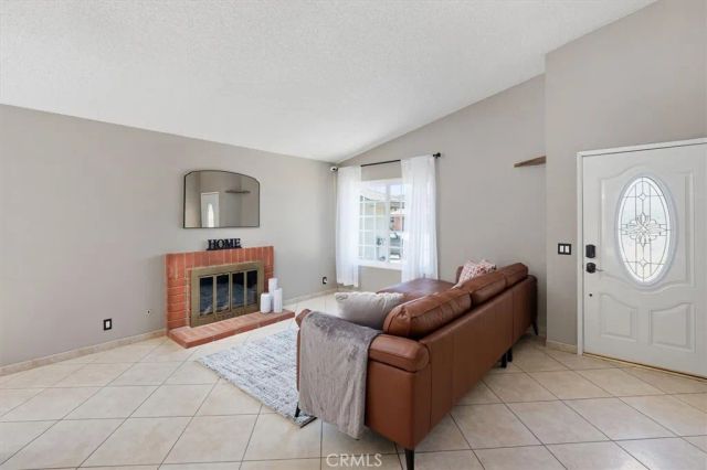 21617 Turmeric Court, Saugus, CA 91350