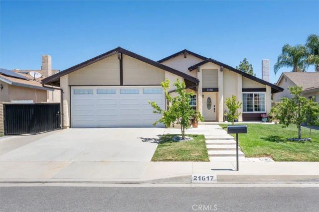 21617 Turmeric Court, Saugus, CA 91350