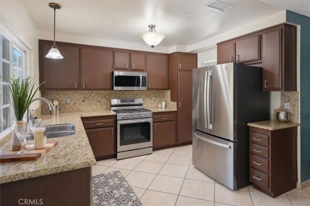 21617 Turmeric Court, Saugus, CA 91350