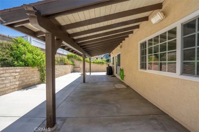 21617 Turmeric Court, Saugus, CA 91350