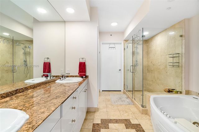 19111 Collins Ave 3307, Sunny Isles Beach, FL 33160